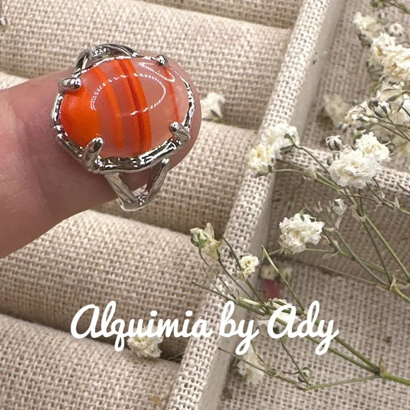 White and red Mexican crazy lace agate silver gem ring - Picture 2 of 3